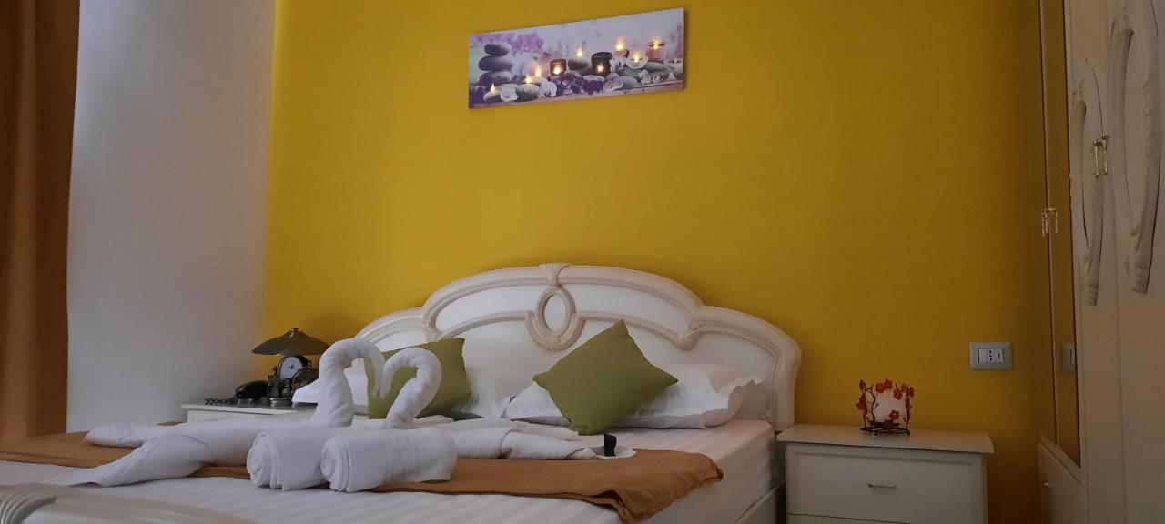 דירות Apartament Clara Përmet מראה חיצוני תמונה